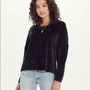 NEVER WORN Goldie Velour Drop Sweatshirt